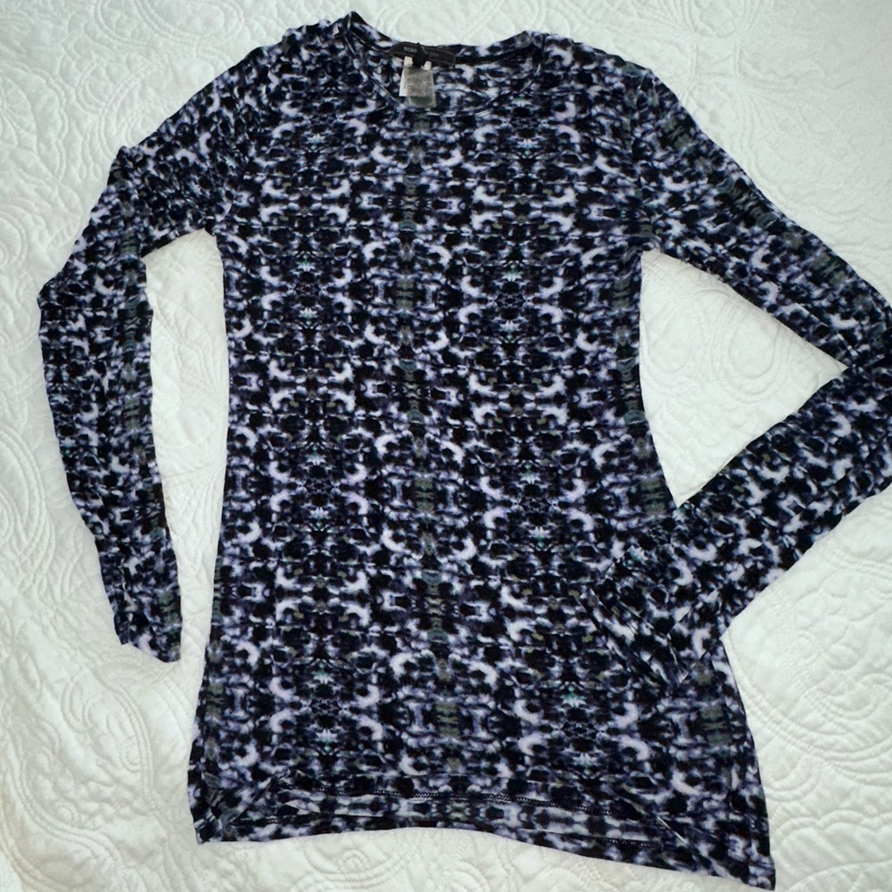 BCBGMaxAzria Long Sleeve Abstract Print Top - Black & Purple